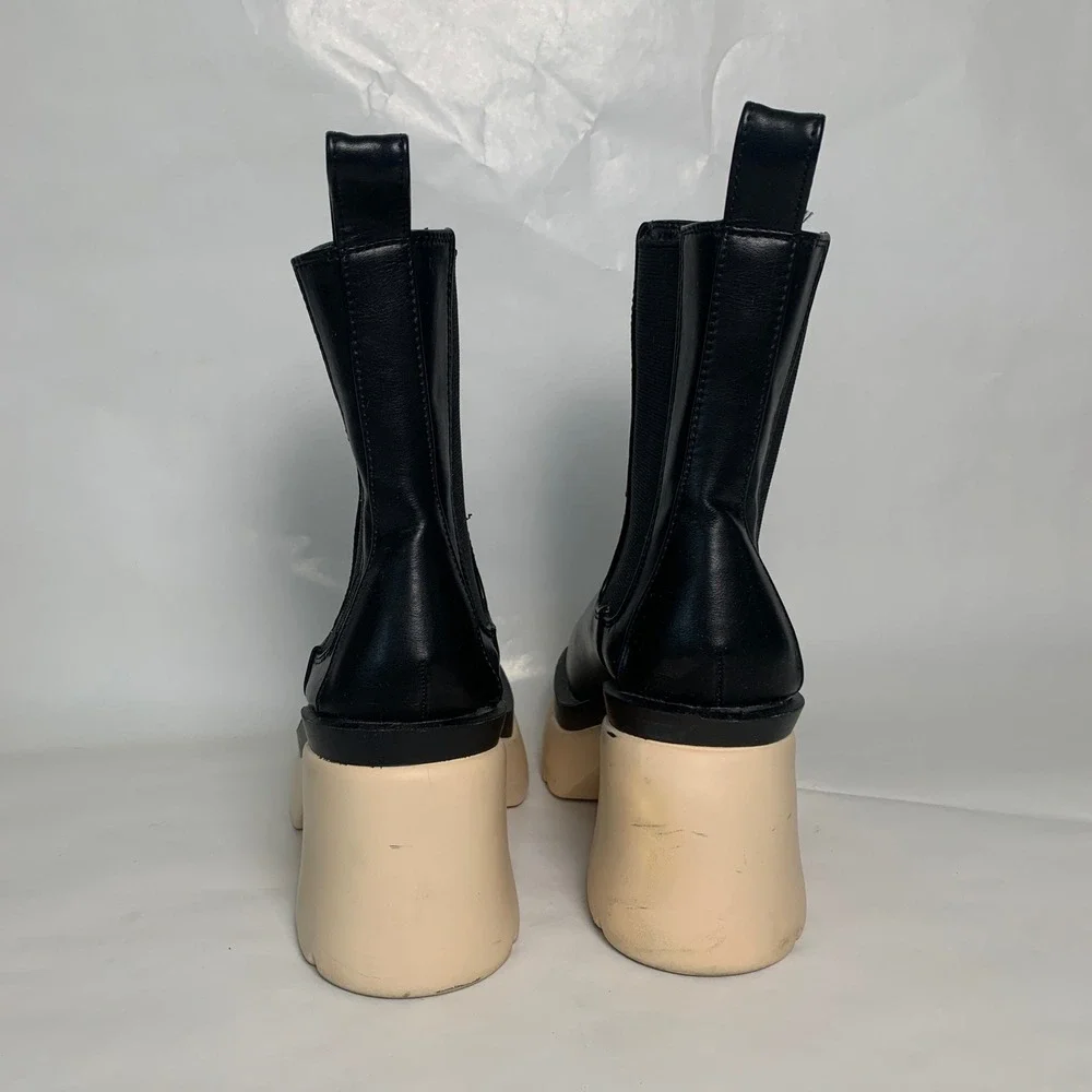 Liliana Womens Black Cream Chunky Platform Block Heel Chelsea Boots Size  5.5